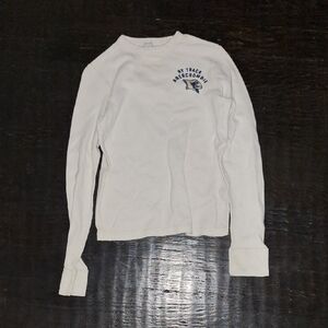 Abercrombie & Fitch White Cozy Sweater with Long Sleeves and Relaxed Fit